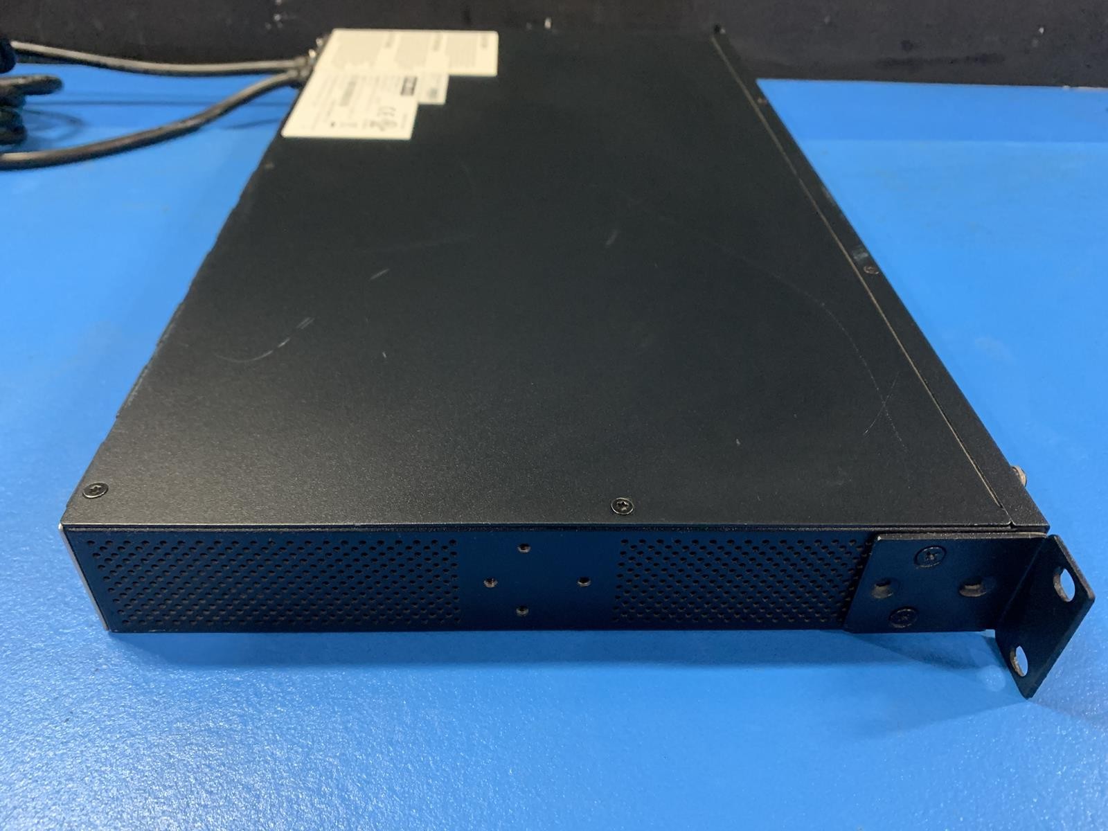 Eaton EATS115 120V 12A Single-Phase 10-Outlet PDU W/ Rack Ears 9001-5013-00P