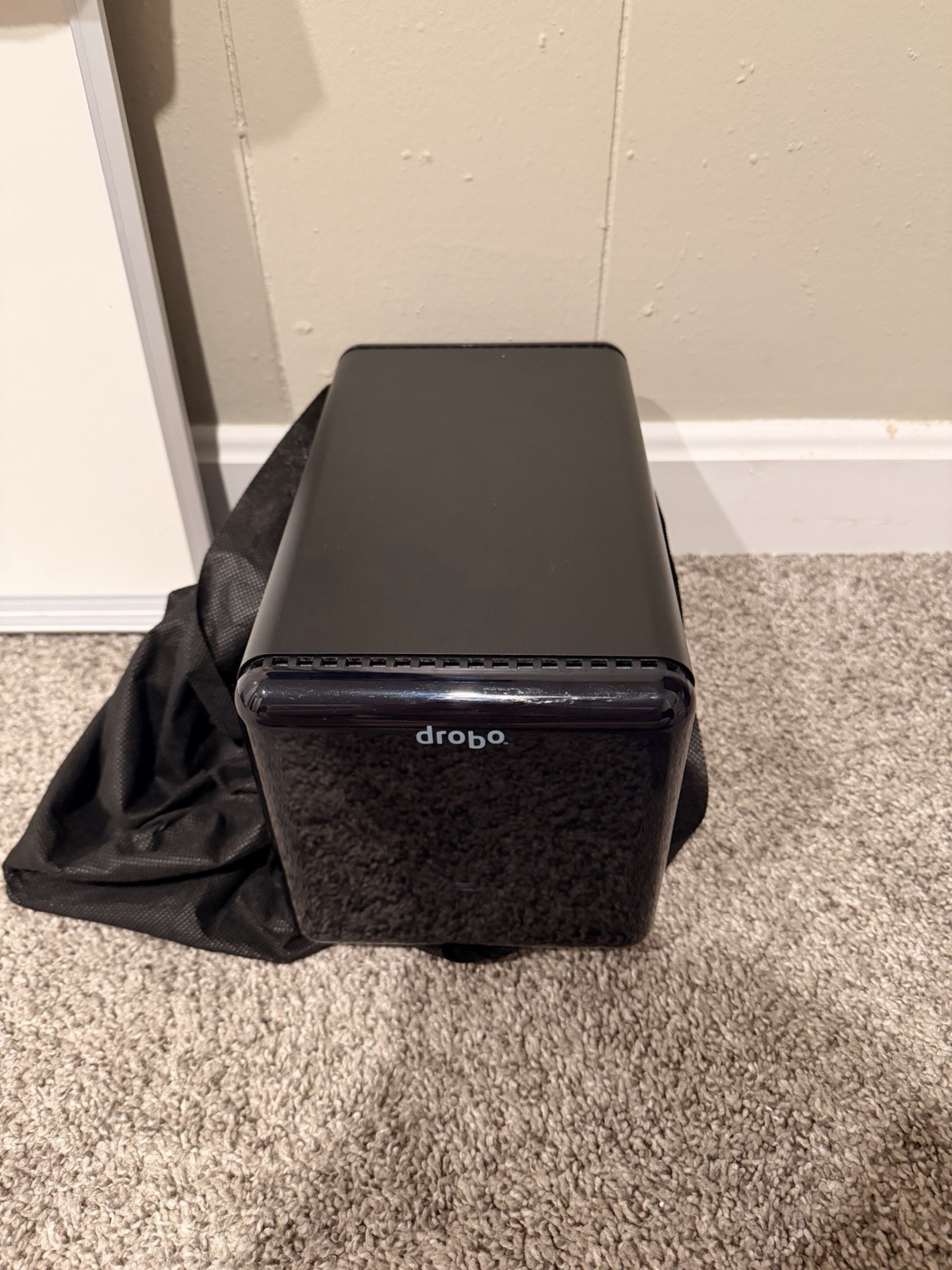 Drobo DR04D-U 4-Bay NAS HDD Hot Swap USB FireWire Indication Light Black