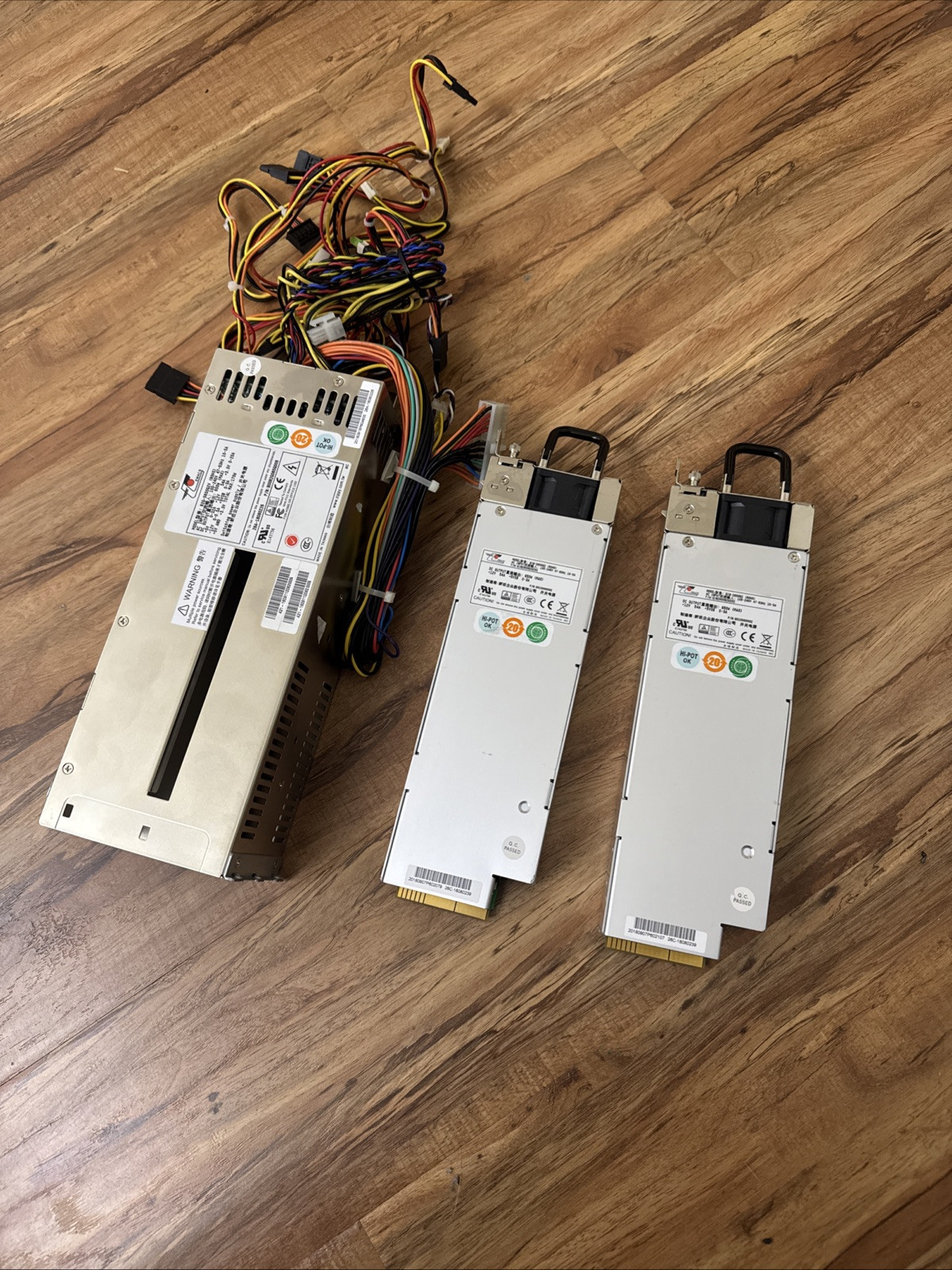 LOT OF 2 Zippy Emacs GIN-2650G2 server power supply