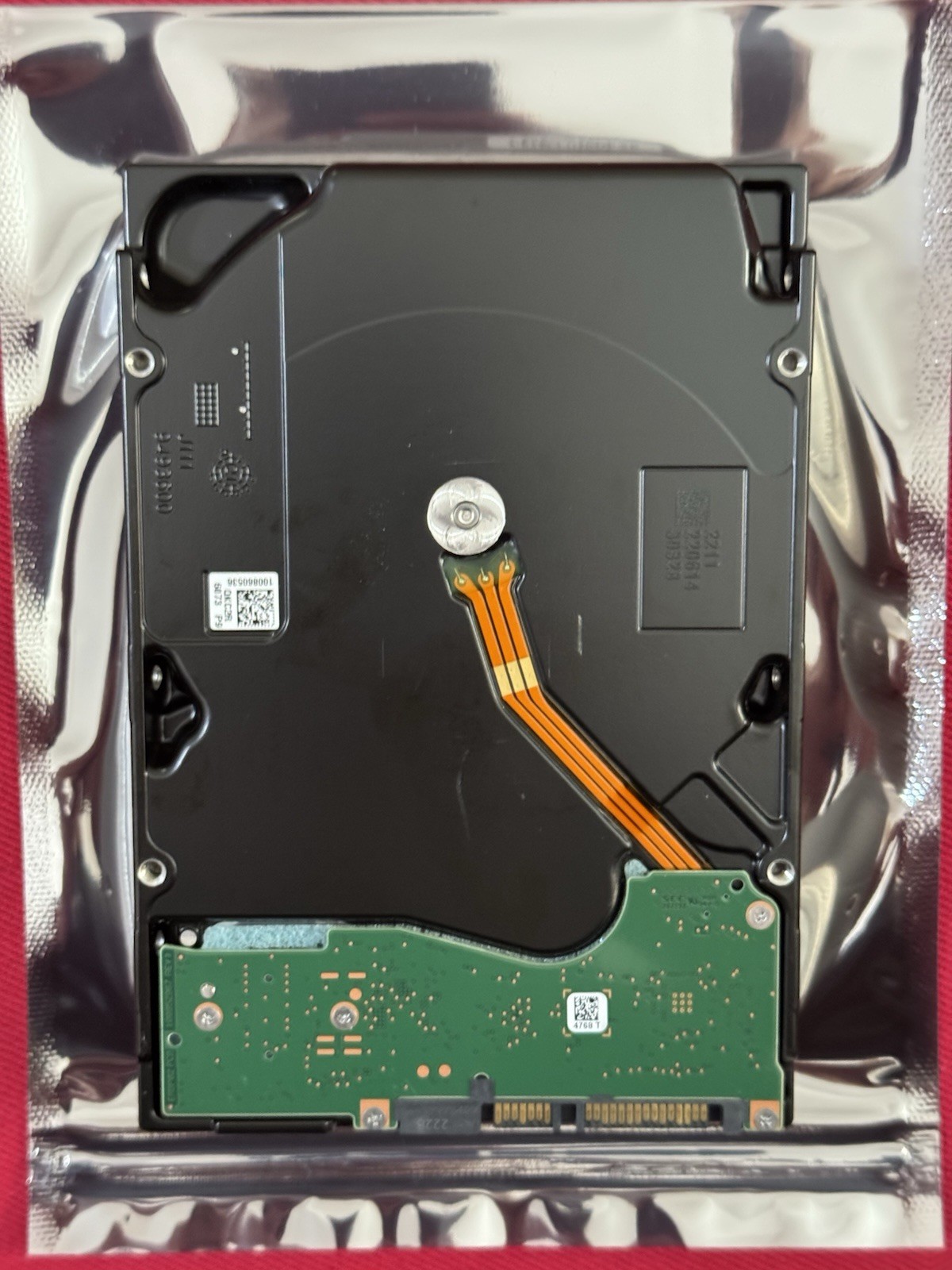 SEAGATE EXOS X18 16TB 7200 RPM SATA 6Gb/s 256MB 3.5” (ST16000NM000J)