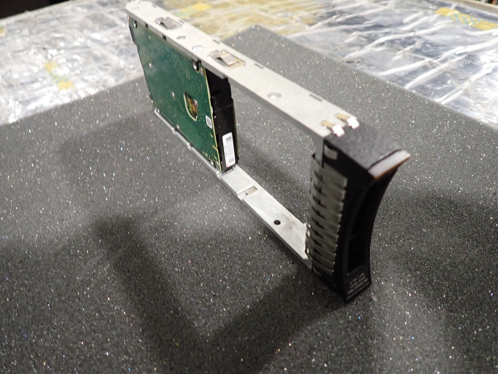 IBM 00WK780 2TB 10K RPM SAS 12Gb/s Nearline NL HDD Internal Hard Disk Drive