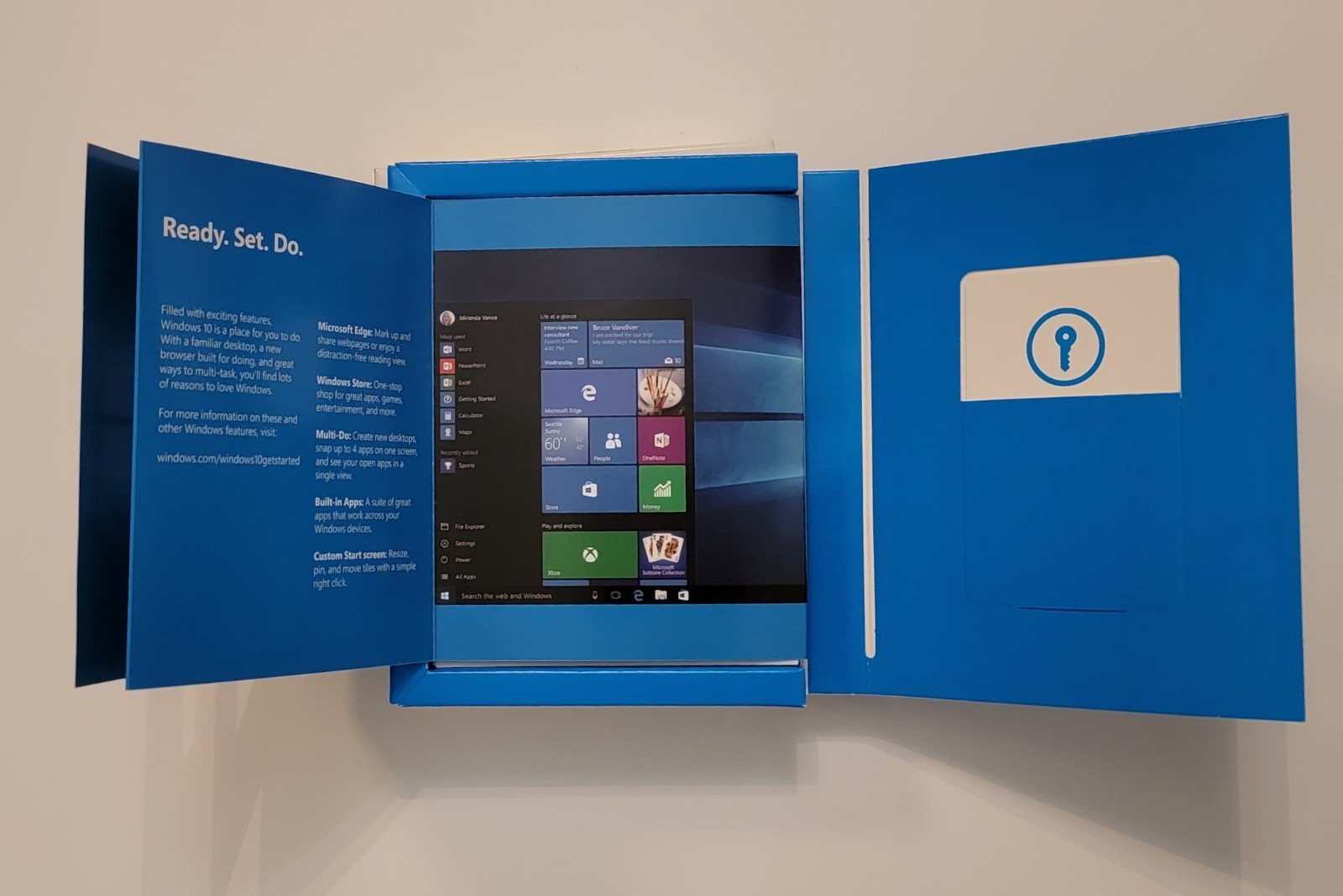 Windows 10 Home Retail ENGLISH USB Stick And License 32 Bit 64 Bit