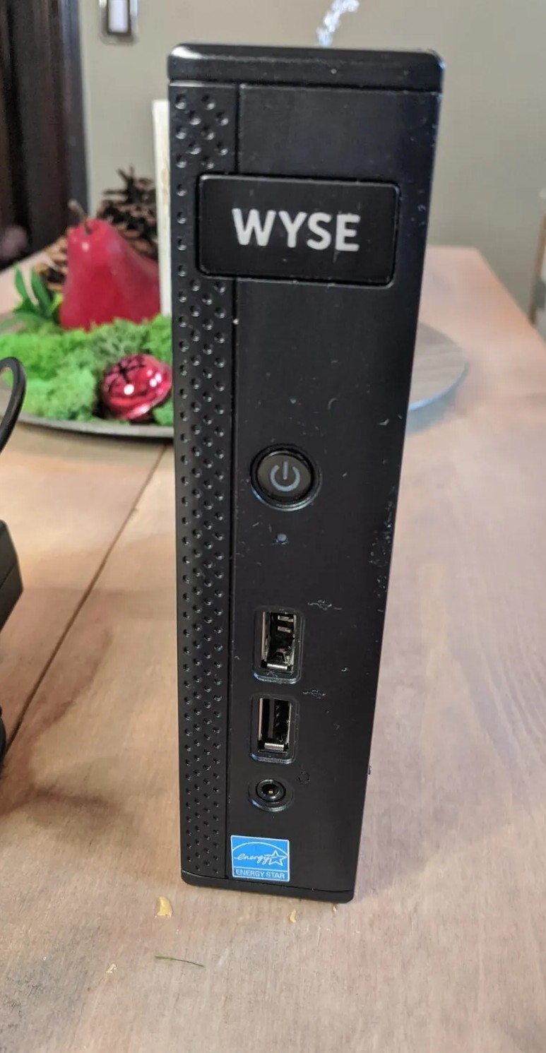 Dell Wyse 5010 Linux Mint Mini PC, Fun Casual computing device