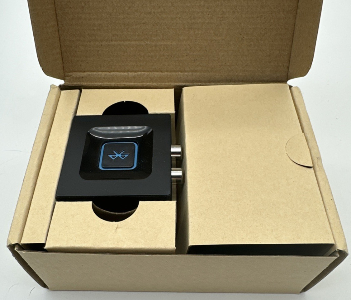Esinkin Bluetooth Audio Receiver Wireless Stereo Music Adapter W29 Open Box
