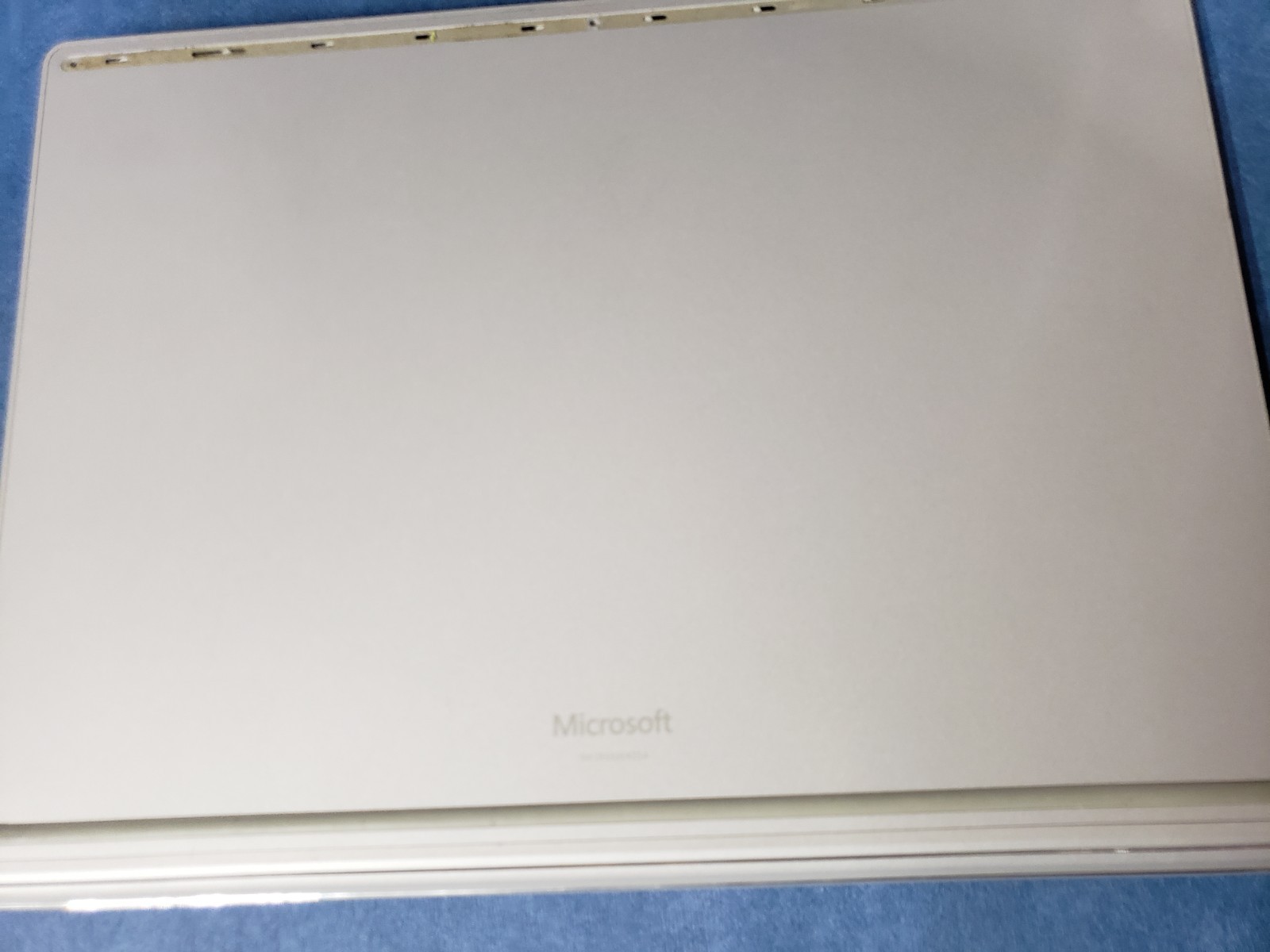 Microsoft Surface Book 1703 specs unknown for parts boot issue