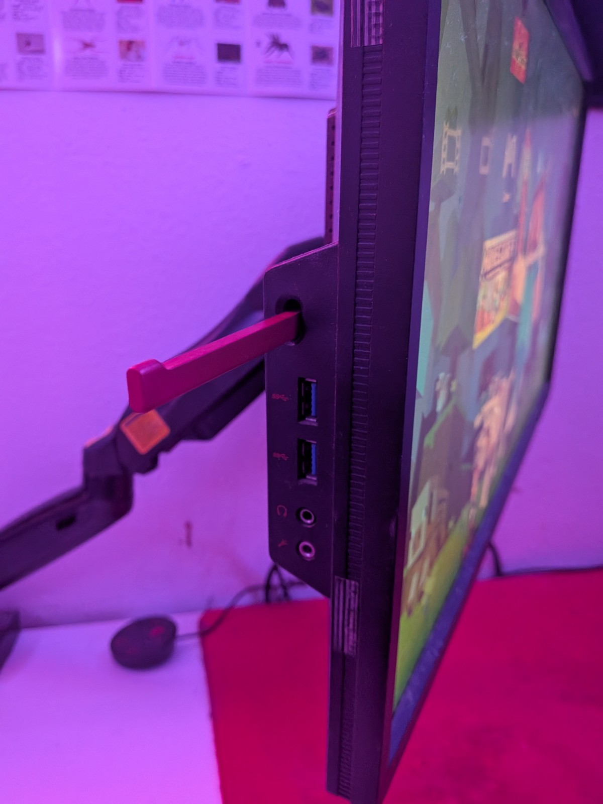BenQ ZOWIE ZOWIE 24in 240hz WITH arm stand