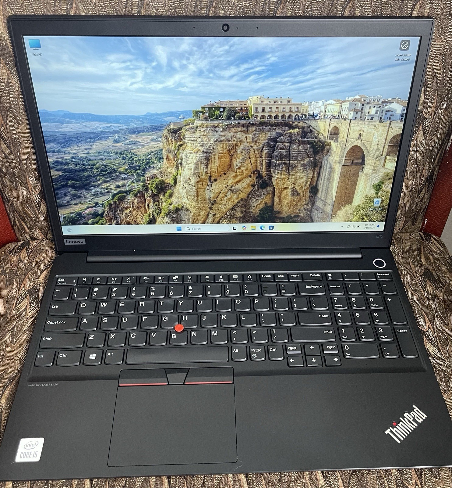 Lenovo ThinkPad E15 15.6″ i5-10210U 8GB RAM 256GB SSD Win11 Pro Edu