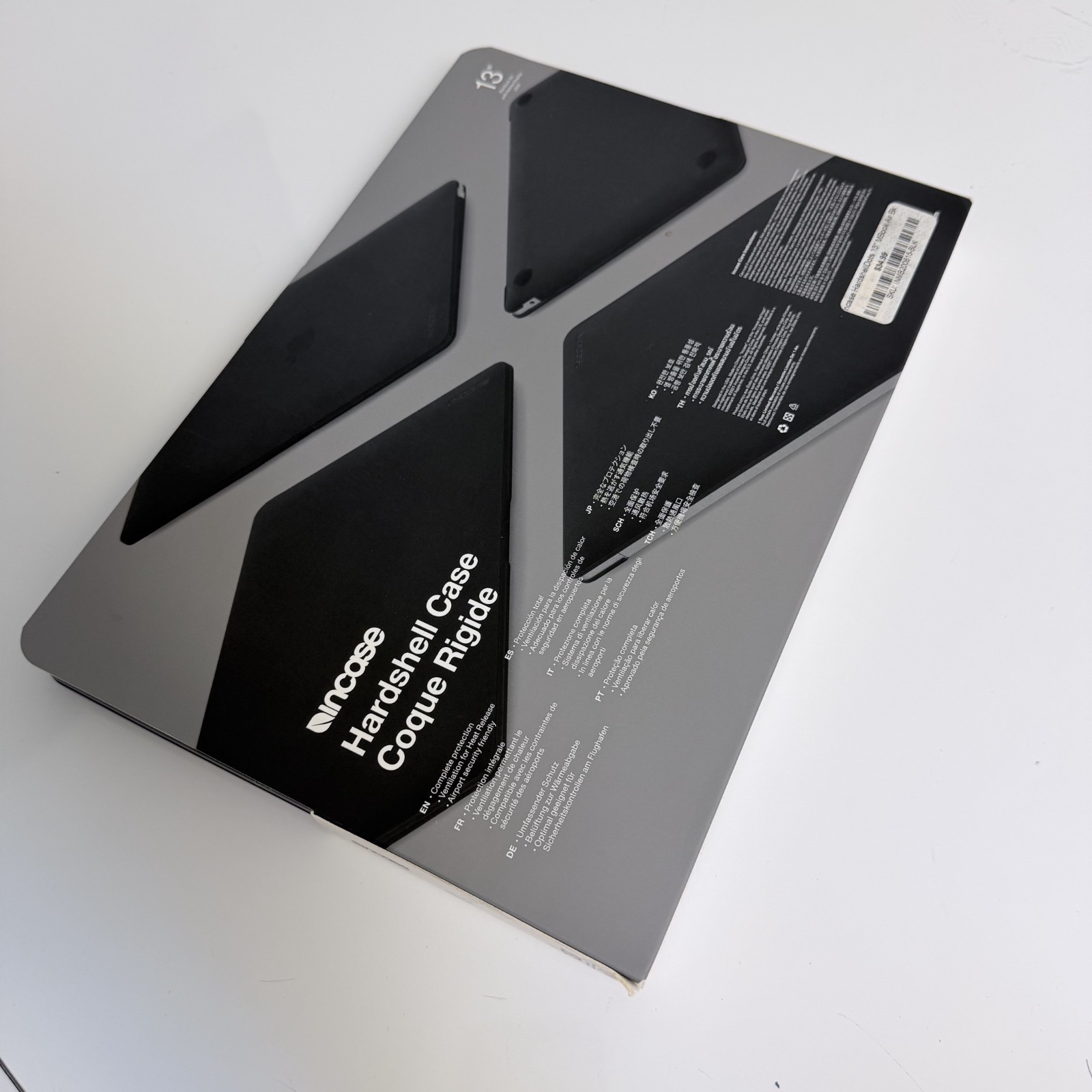 New Incase Hardshell Case for 2020 13″ MacBook Air with Retina Display Black