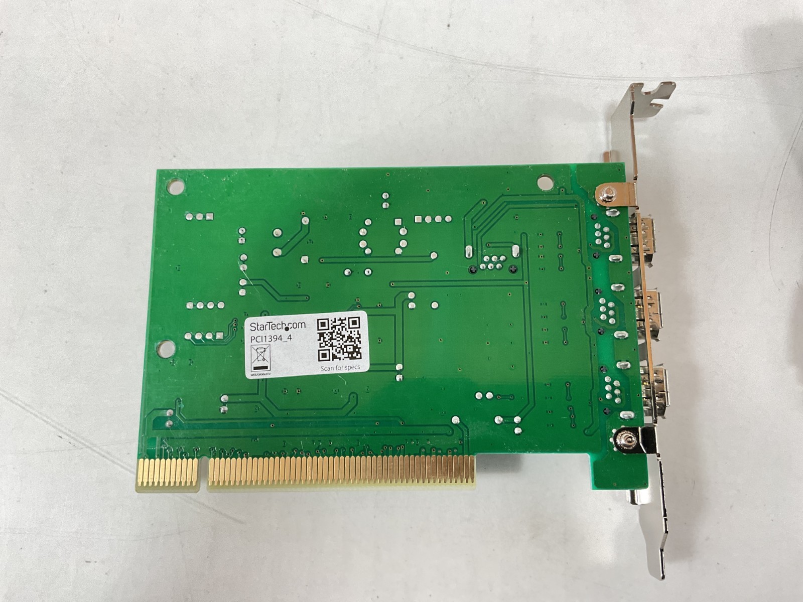 StarTech 4-Port PCI 1394a FireWire Adapter Card – PCI1394MP