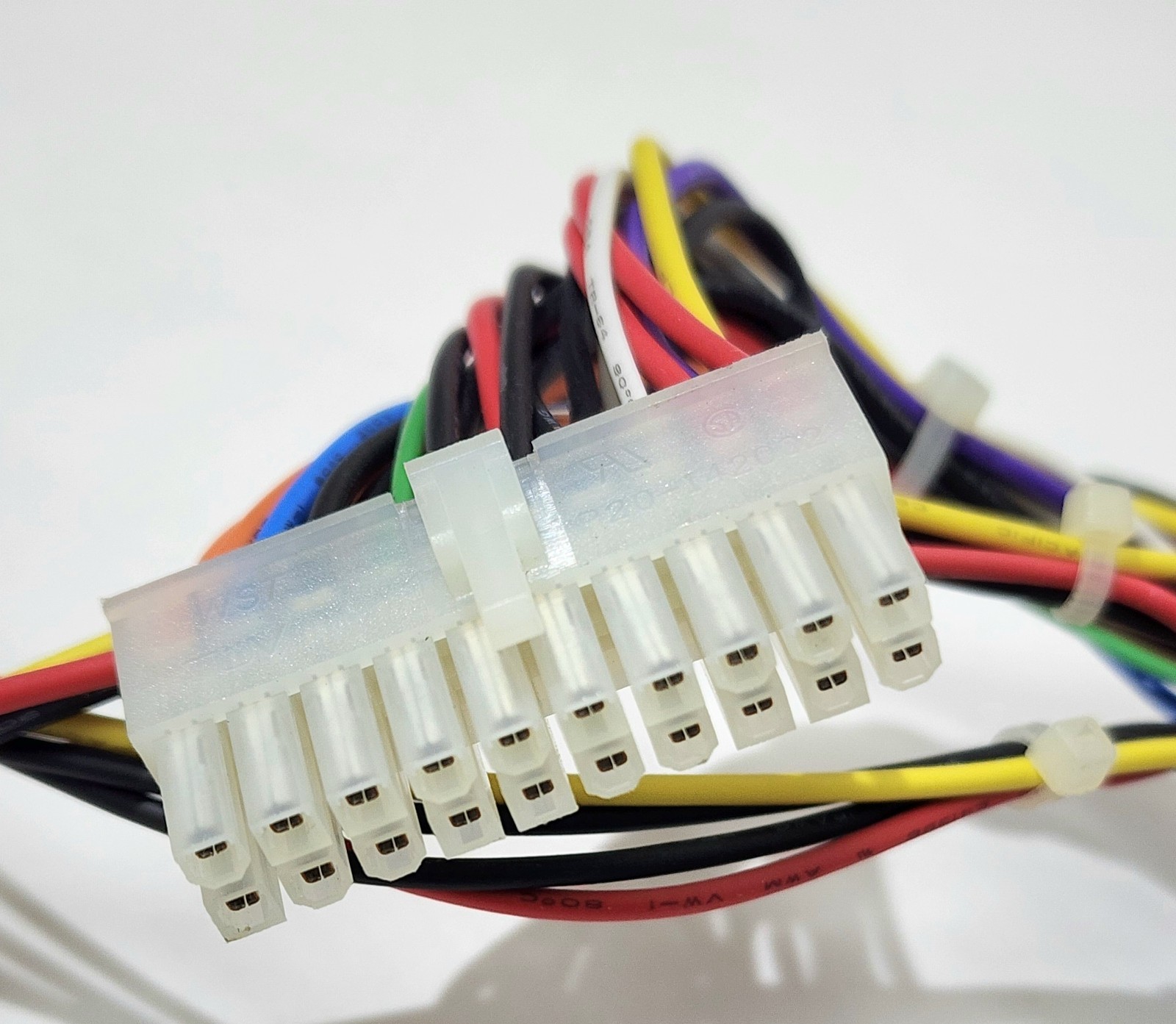 Qty-1 EMACS Zippy P1G-6300P 300W 1U ATX Switching Power Supply