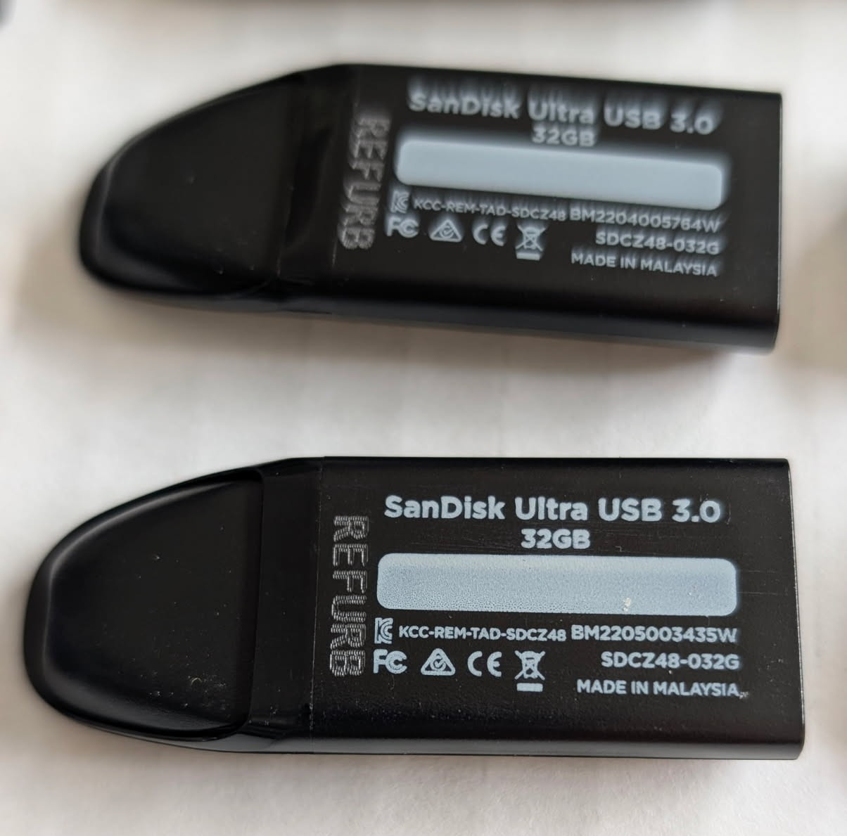 Lot of 20 SanDisk 32GB Ultra USB Flash Drive 3.0 SDCZ48-032G