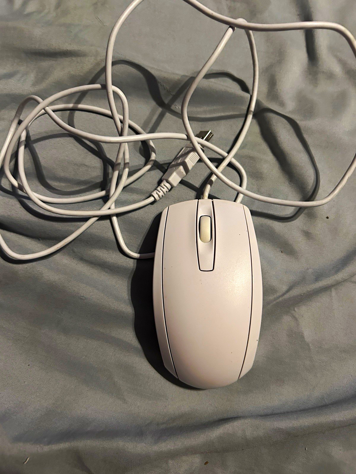 HP 903638-001 Wired USB Optical Mouse White 1000 DPI 3-Button Scroll Wheel
