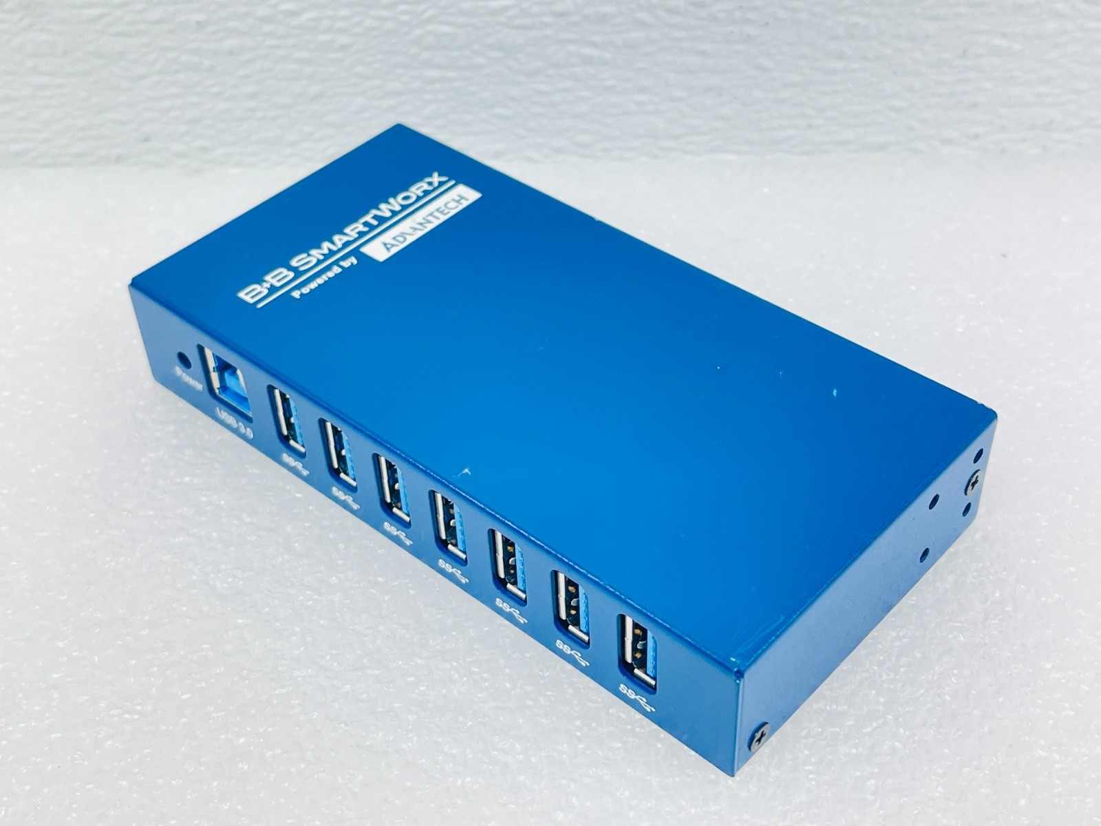 USED – ADVANTECH B+B SmartWorx BB-USH207 With Free Shipping – 30 Days Warranty