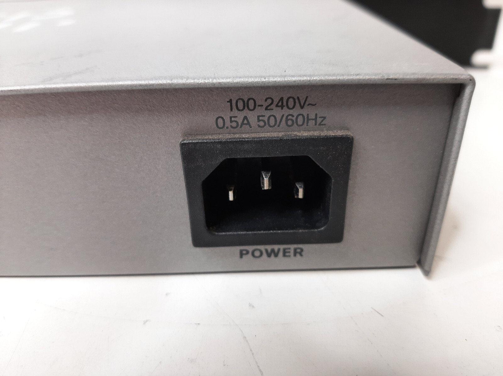 Cisco Small Business 100 Series Unmanaged Gigabit Ethernet Switch SG102-24