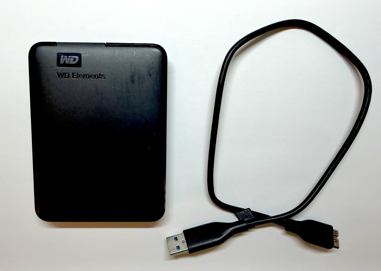 WD 2TB Elements Portable External Hard Drive USB 3.2 Gen 1/USB 3.0 (TESTED)