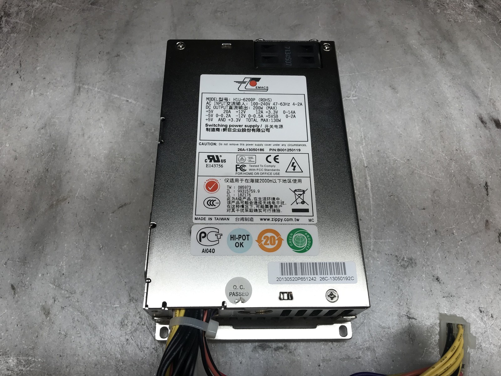 ZIPPY EMACS H1U-6200P 200W ATX Switching Power Supply w/ Power Cable