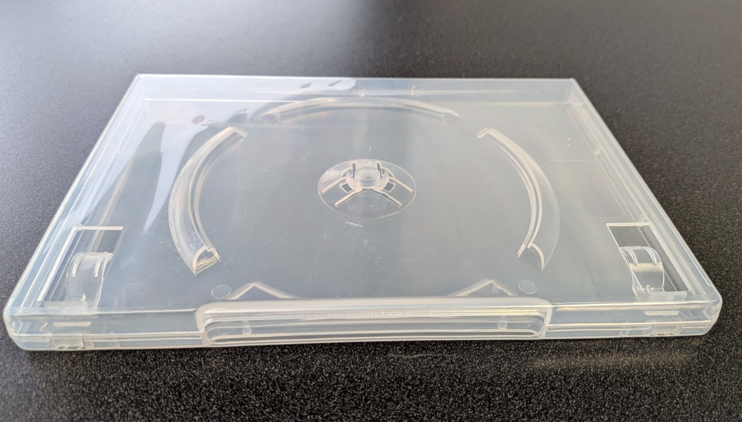 LIQUIDATION BULK SALE! *100* PCS Standard CLEAR 1 Disc DVD Case