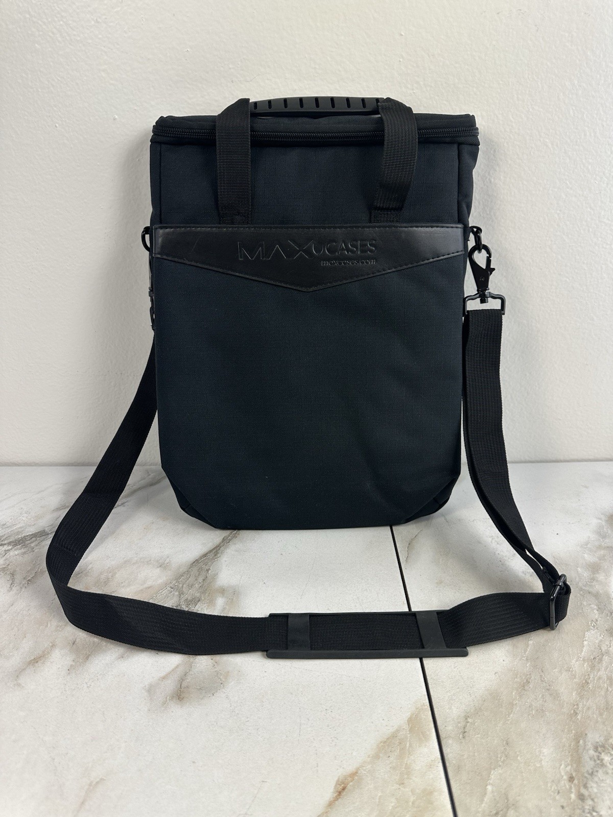 Max Cases 2 Pocket Laptop Padded Bag 14″ Devices Chromebook Carrying Case