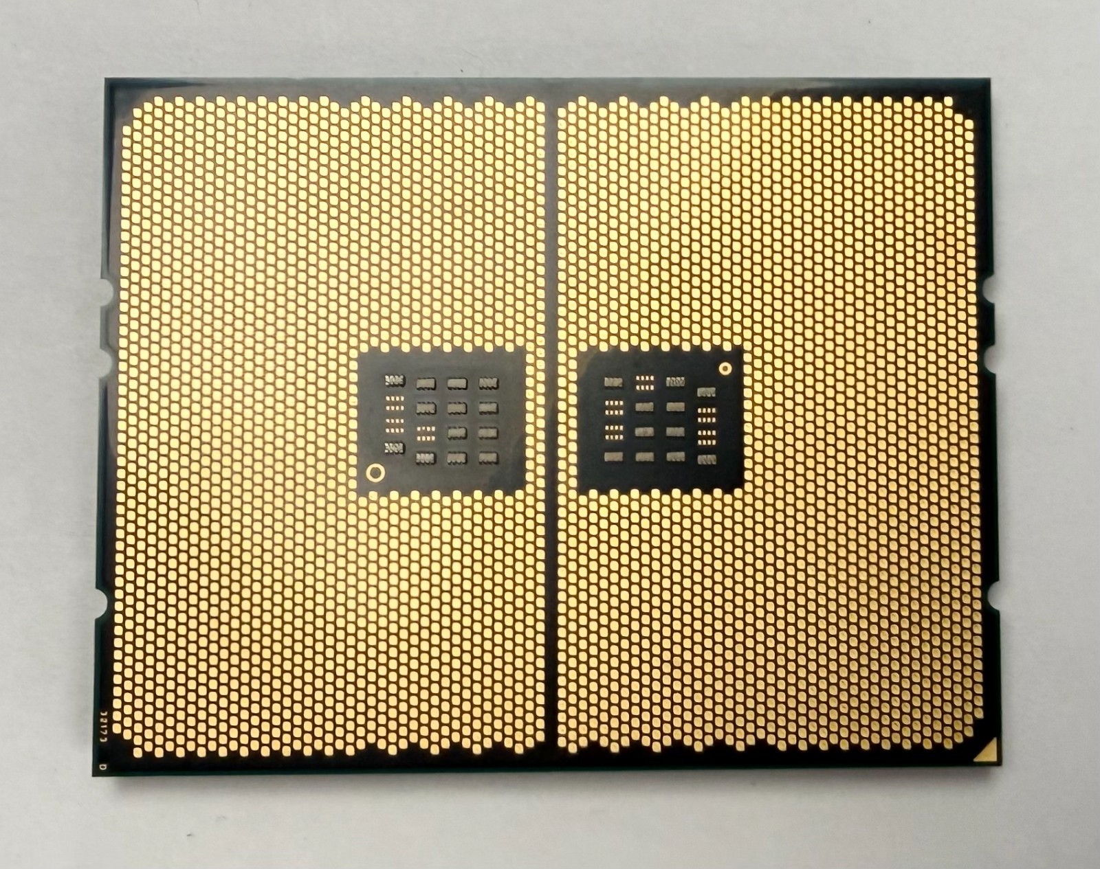 SOLD AS IS!! AMD EPYC 7V12 CPU 64-Core Server Processor FOR PARTS ONLY NONE TEST