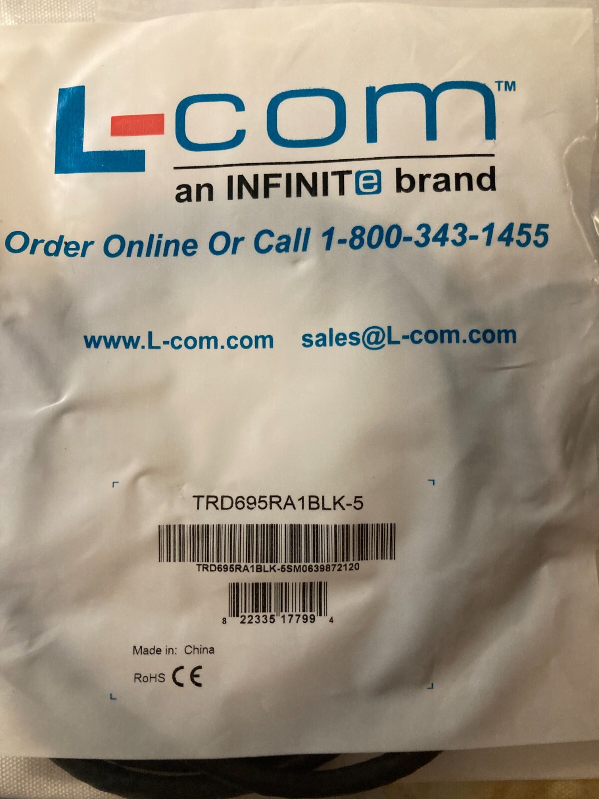 L-Com CAT6 6 Right Angle RJ45 Ethernet Patch Cords 5′ 5FT TRD695RA1BLK-5
