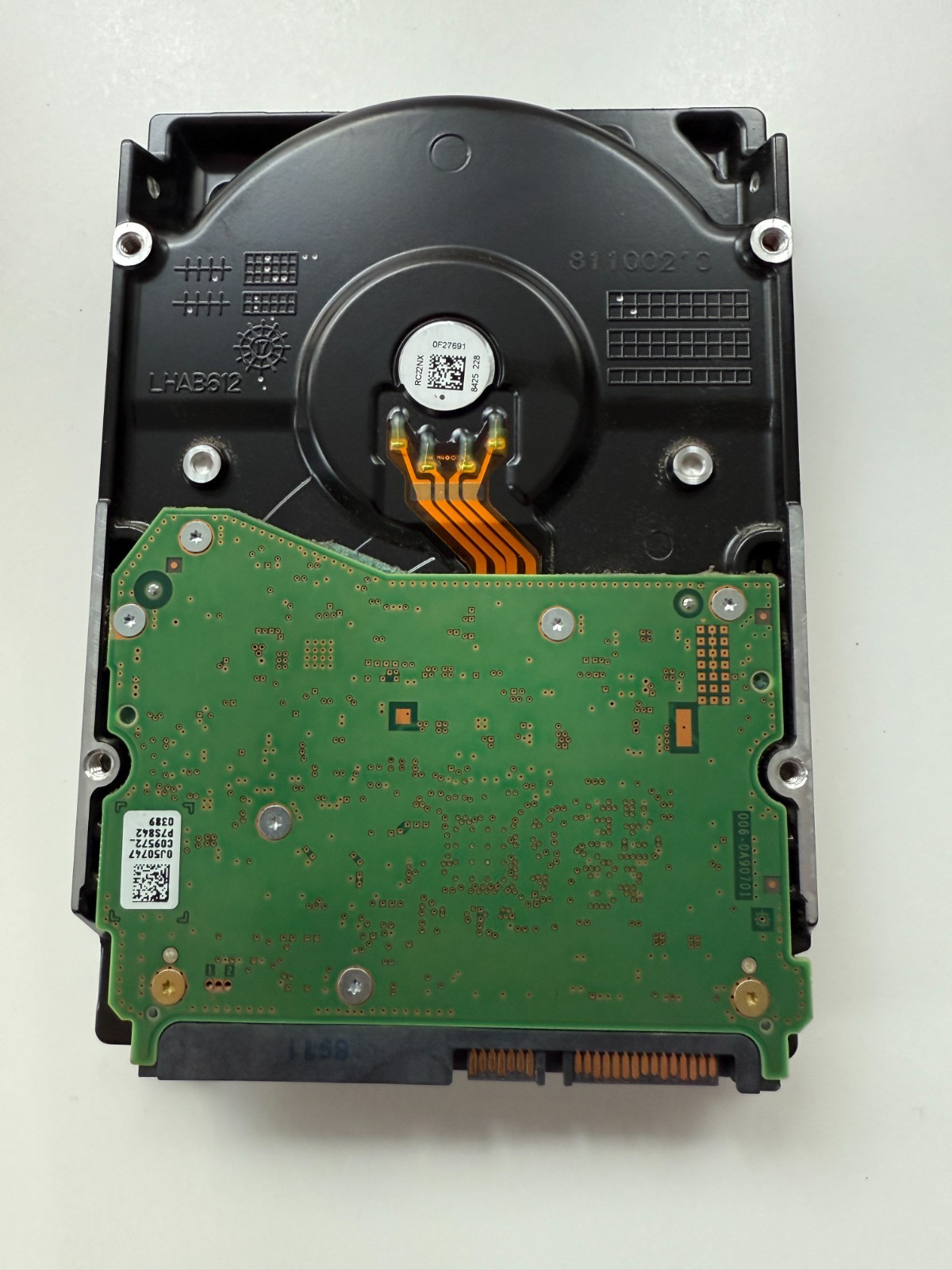 WD Ultrastar 8TB 7.2K RPM SATA 6Gb/s 256MB 3.5″ HDD HUH721008ALE600 AF DC HC510