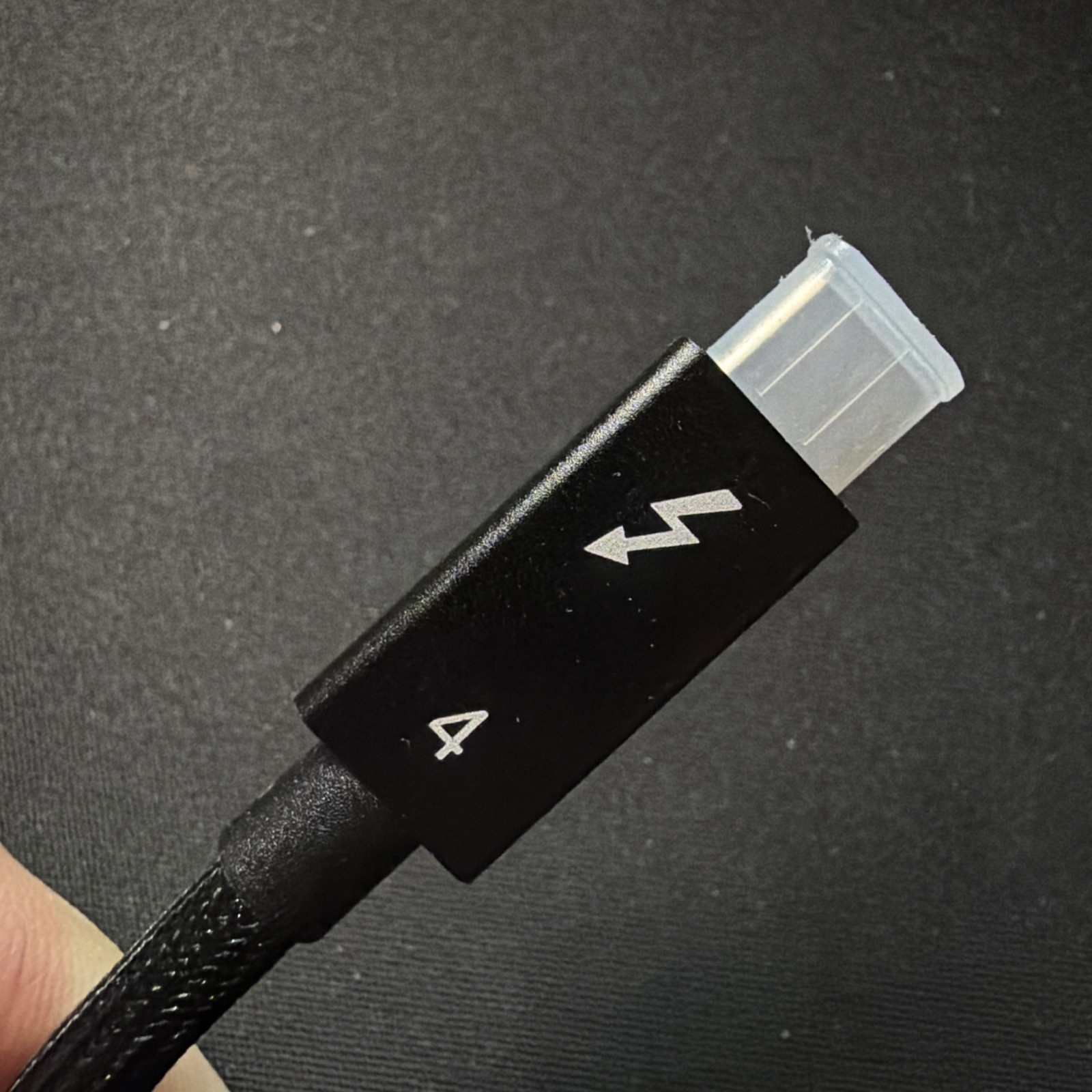 6ft Thunderbolt 4 USB 4 USB-C 8K Cable 40Gbps Charger Data PD 240W UHD Video