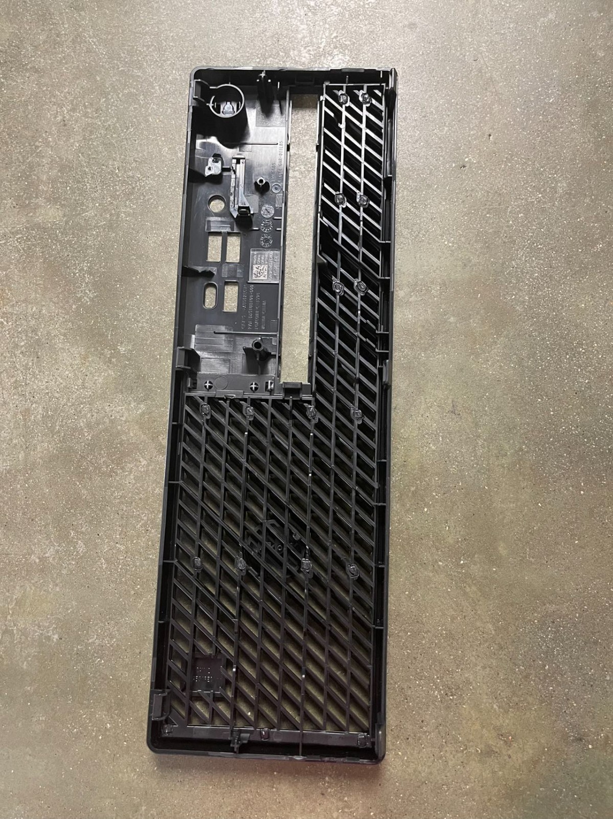 New Dell OEM Optiplex 7010 Small Form Factor SFF Front Bezel Assembly HTN69