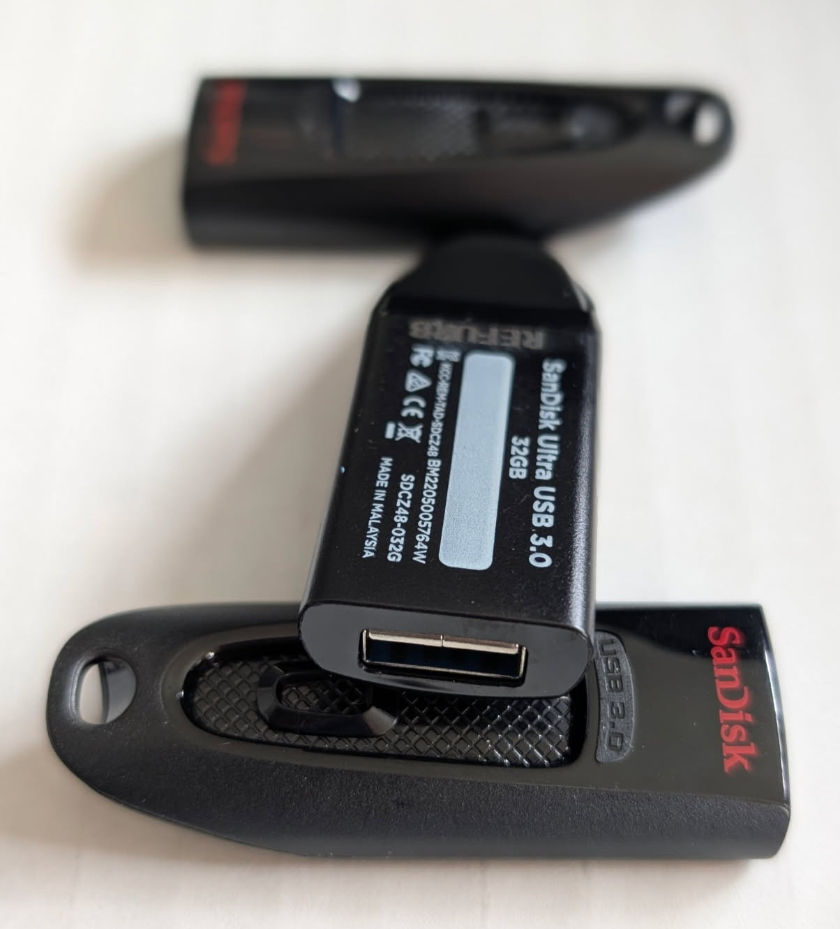 Lot of 20 SanDisk 32GB Ultra USB Flash Drive 3.0 SDCZ48-032G