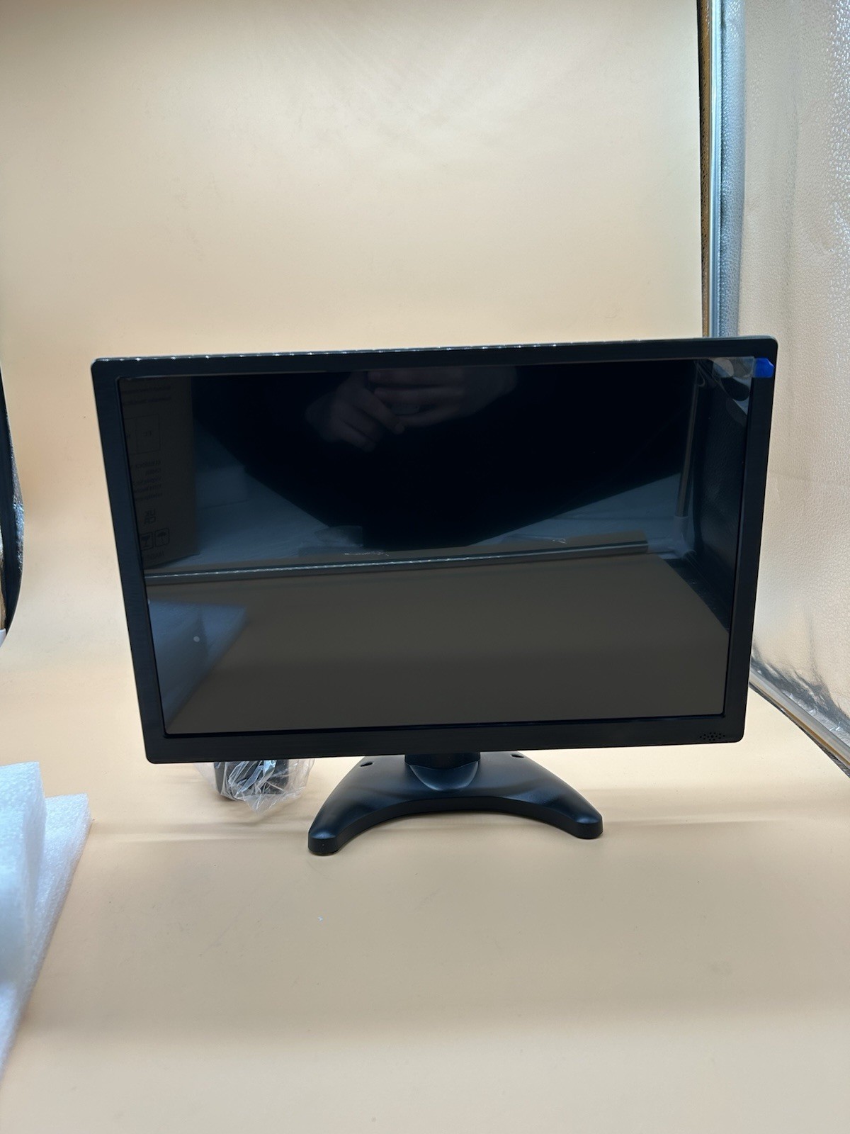 Feihe 15inch Gaming Monitor Full HD LED Built In Speakers