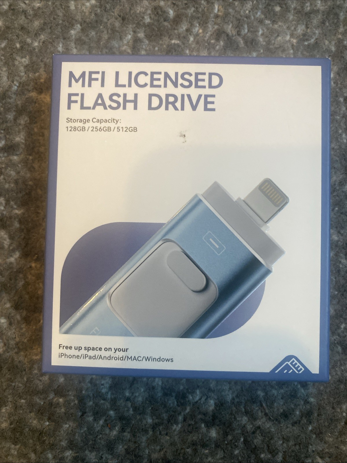 MFI Licensed Flash Drive -Storage capacity 128GB/