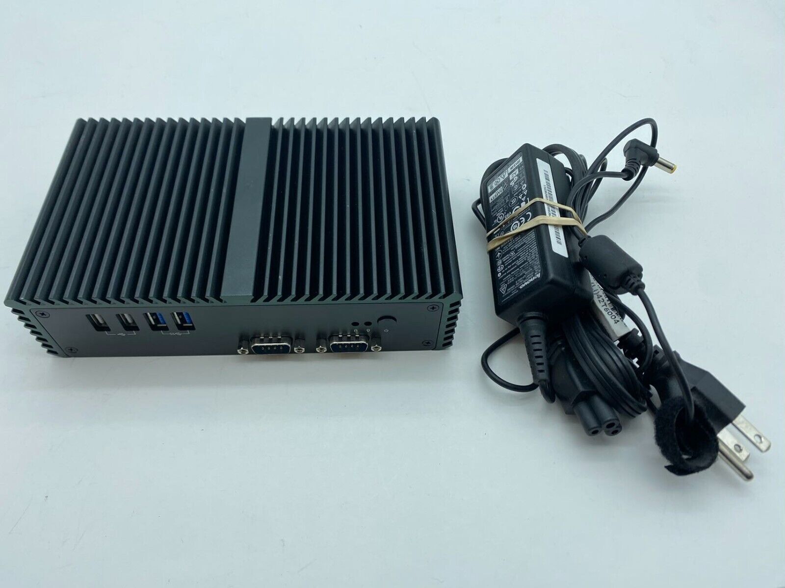 Qotom Q305p 3205u 8GB 256GB SSD Mini PC COM Serial Port IPC POS Computer RS-232