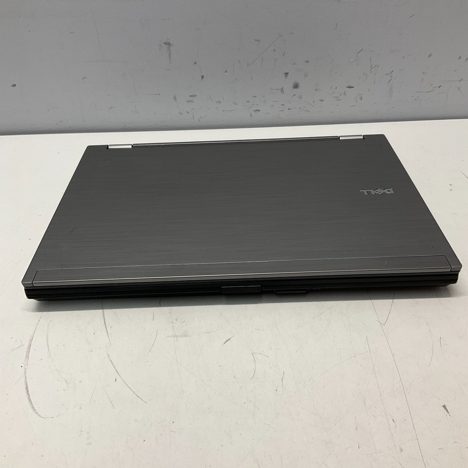 Dell Latitude E6410 Laptop Intel Core i5 M 560 2.67GHz 4GB RAM 250GB SSD NO BAT
