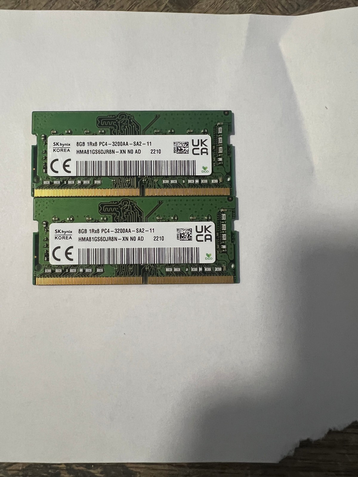 SK hynix 16GB (2x8GB) 1Rx8 PC4-3200AA DDR4 SO-DIMM RAM HMA81GS6DJR8N-XN