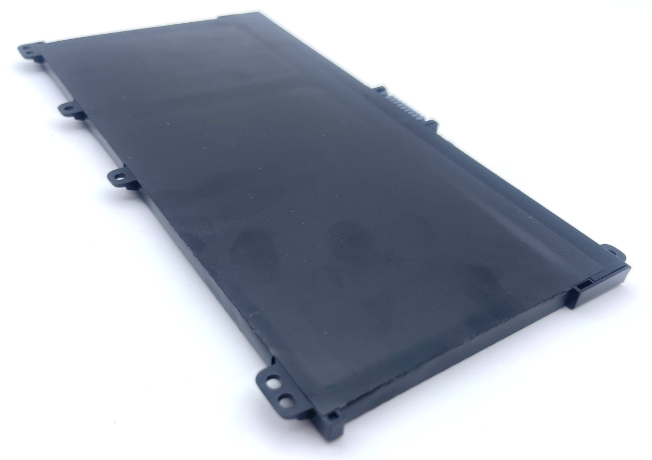 Genuine 41.9Wh HT03XL L11119-855 Battery for HP Pavilion 15-DA 15-DB 15-DW 15-DY