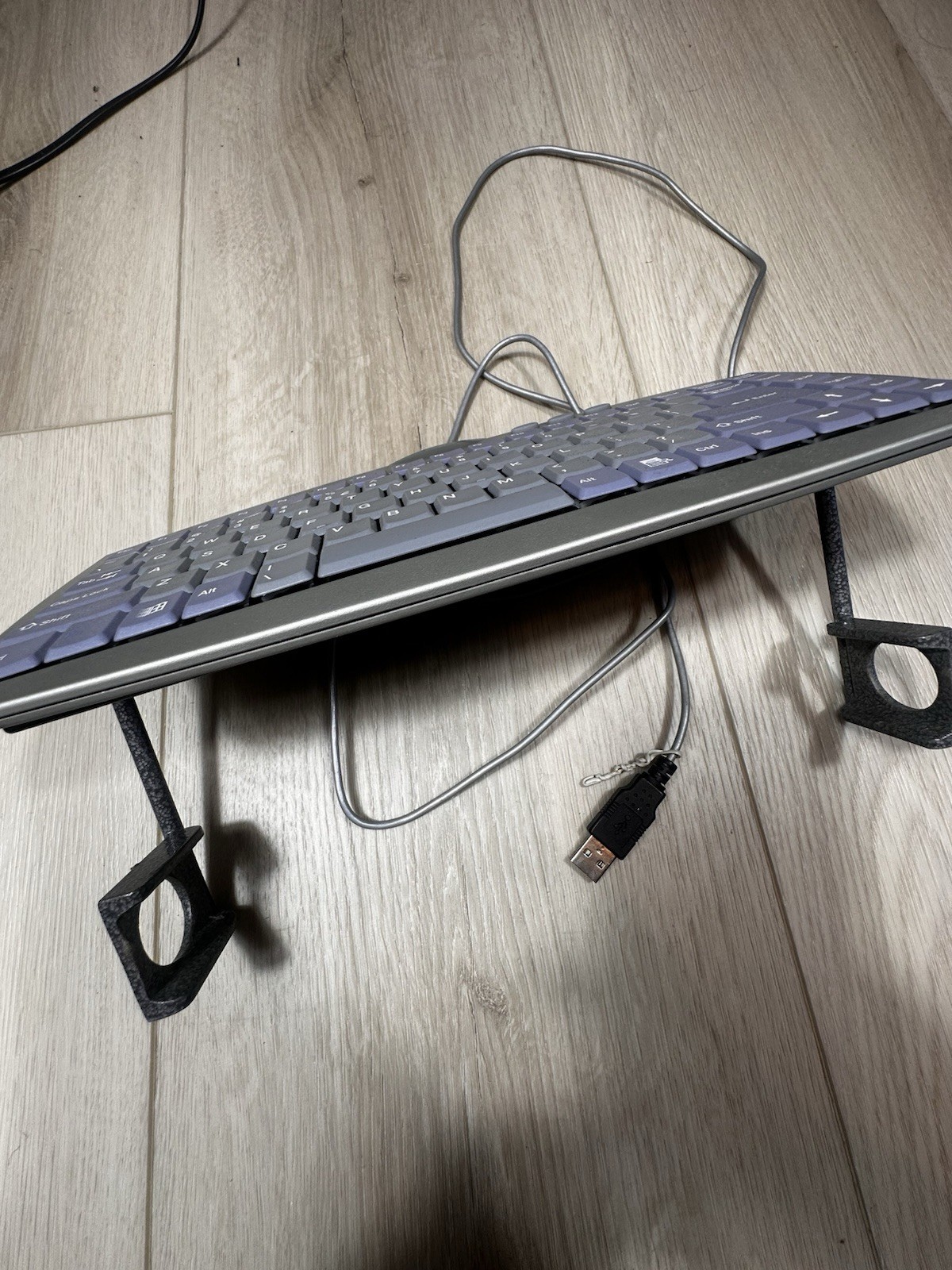 Zippy WK610 Compact Keyboard & Klemm Enterprises Mini Under-Desk Tray Bundle