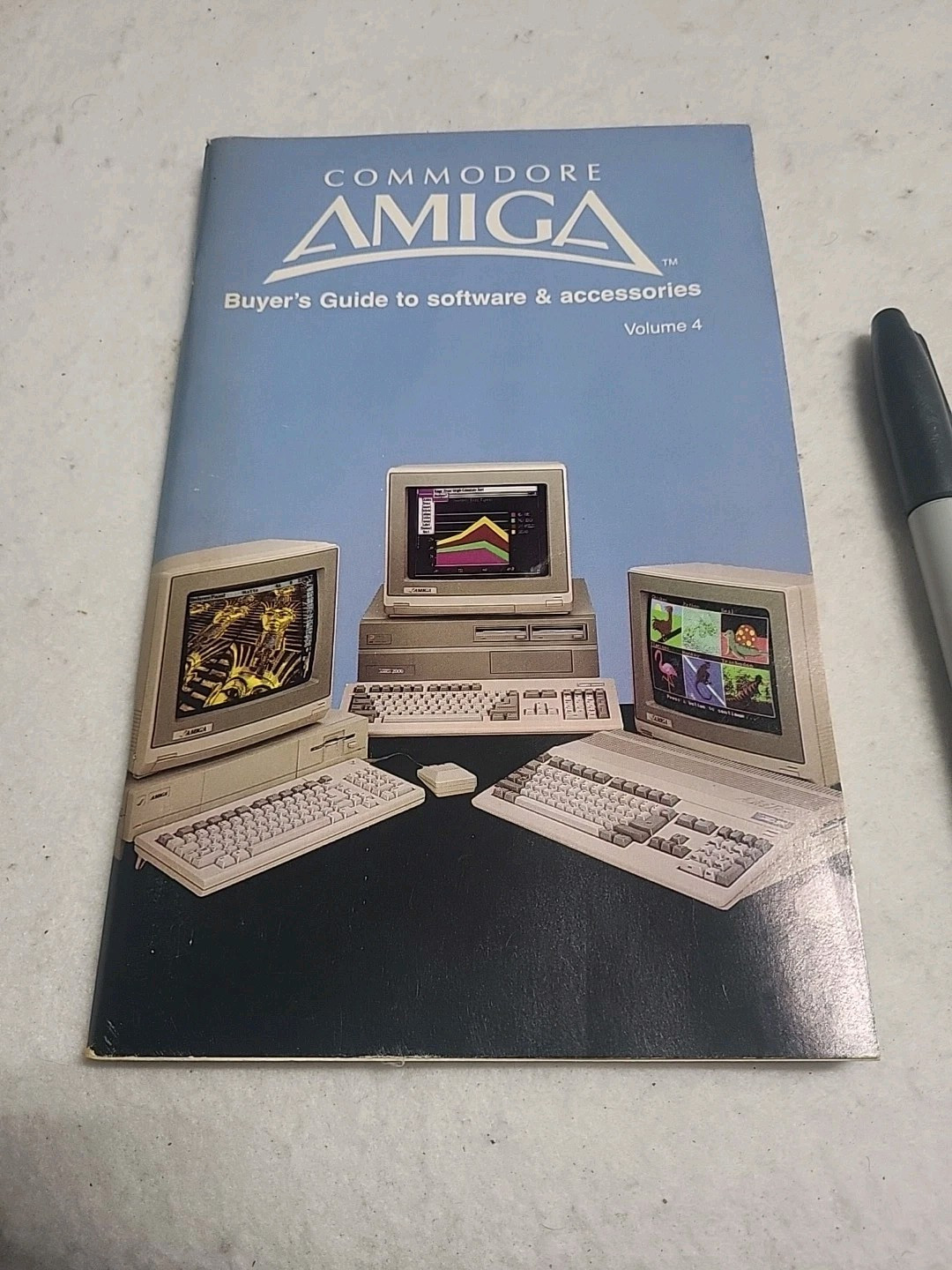 Commodore Amiga Buyer’s Guide To Software and Accessories Vol 4, Vtg Computers