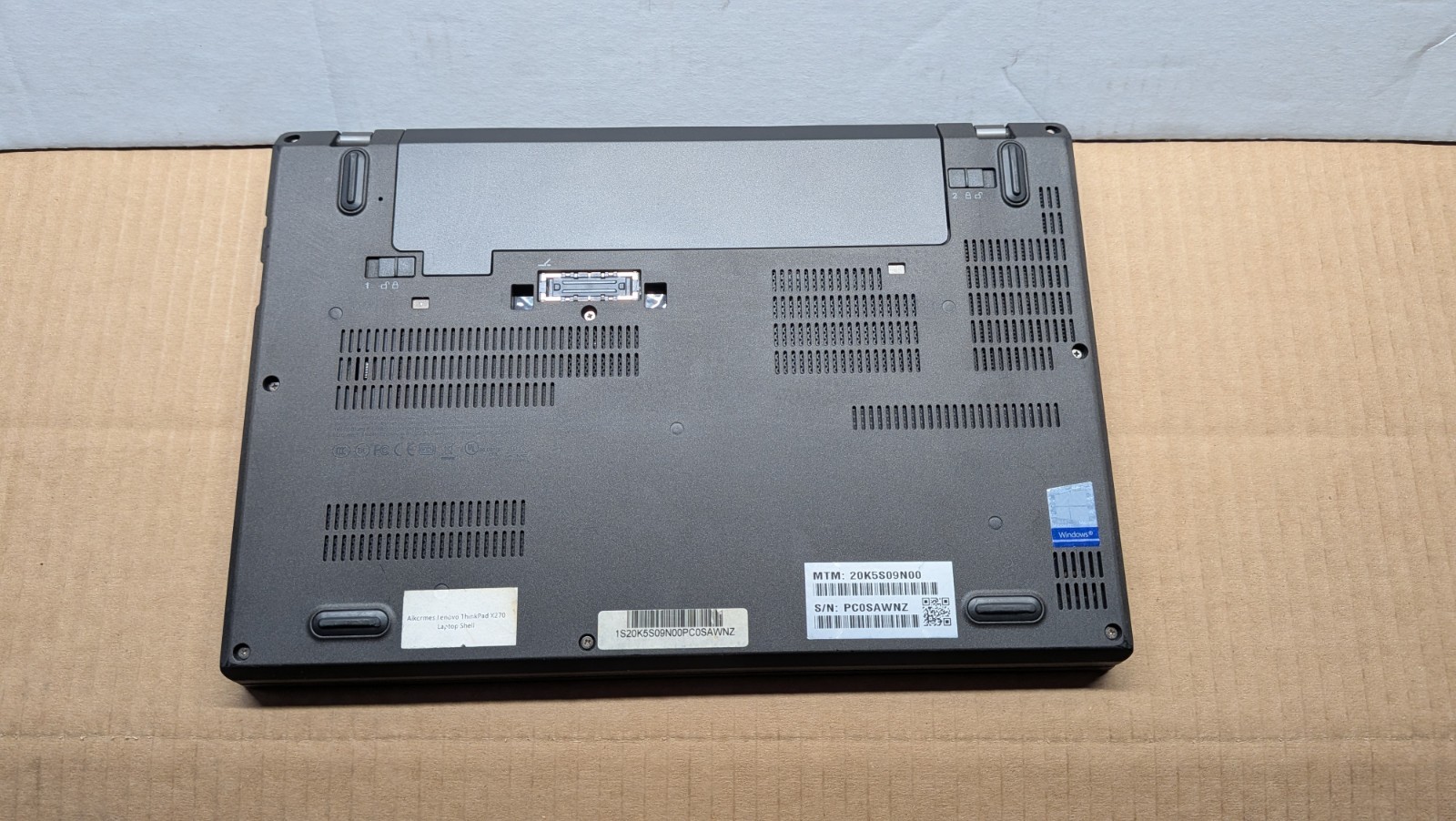 Lenovo ThinkPad X270 Intel i5-6300U 2.4GHz 12.5″FHD 8GB 256GB SSD Win11 w/ac