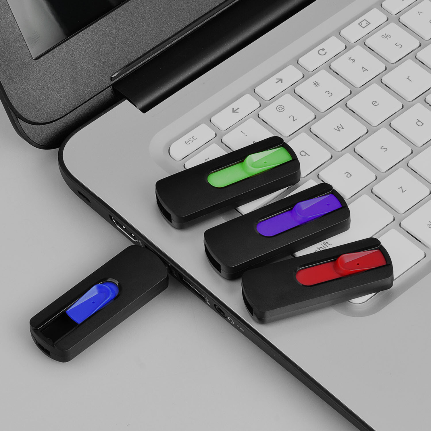 USB Flash Drive Thumb Drive Memory Stick Pendrive 4GB, 8GB, 32GB, 64GB 128GB LOT