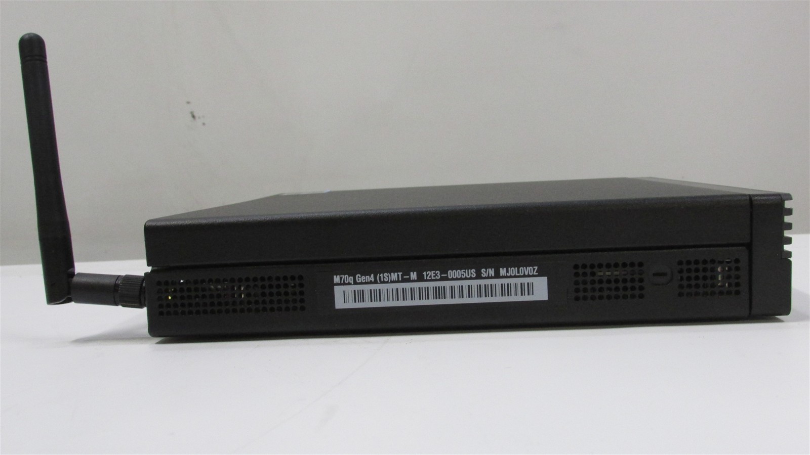Lenovo Thinkcentre M70q Gen 4 i7-13700T 1.4GHz 16GB RAM 512GB NVME W11 Pro Mini