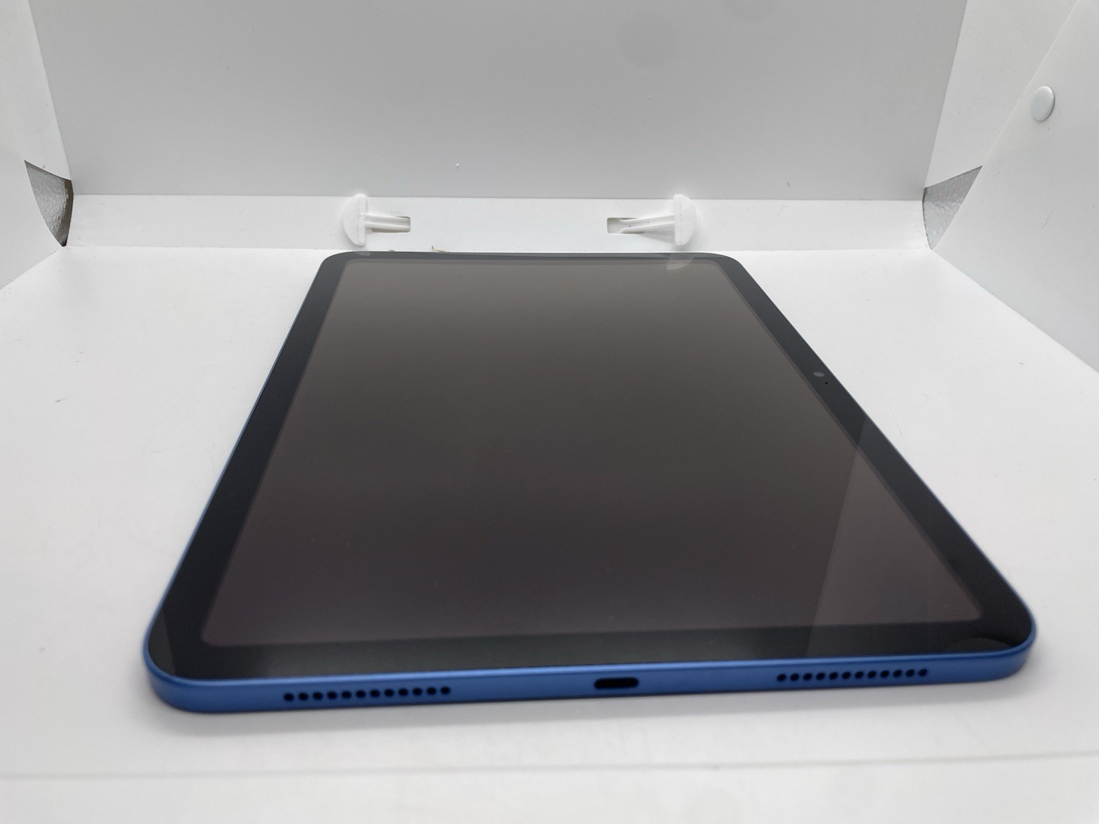PRTS/Repair ! Apple iPad (10th Generation) A2696 Unknown Storage Blue | WIFI