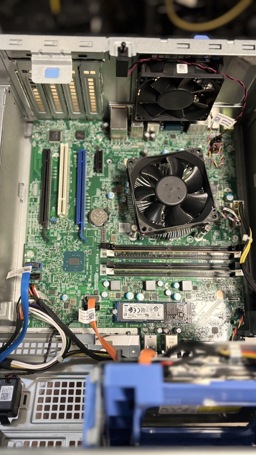 Dell Optiplex 7040 Desktop Computer 16GB RAM 256 GB NVMe With Linux