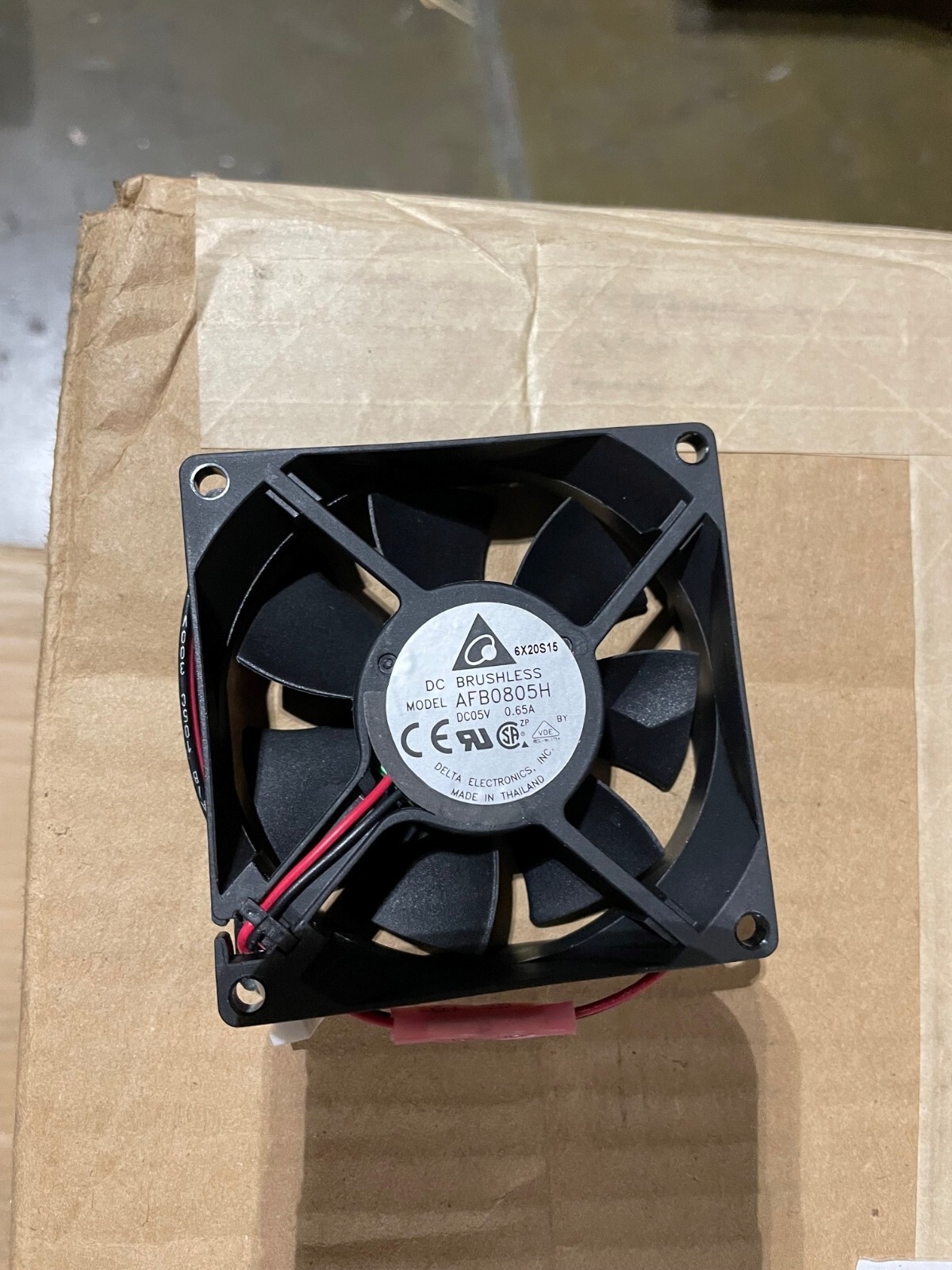 80mm fan 5v – Delta AFB0805H