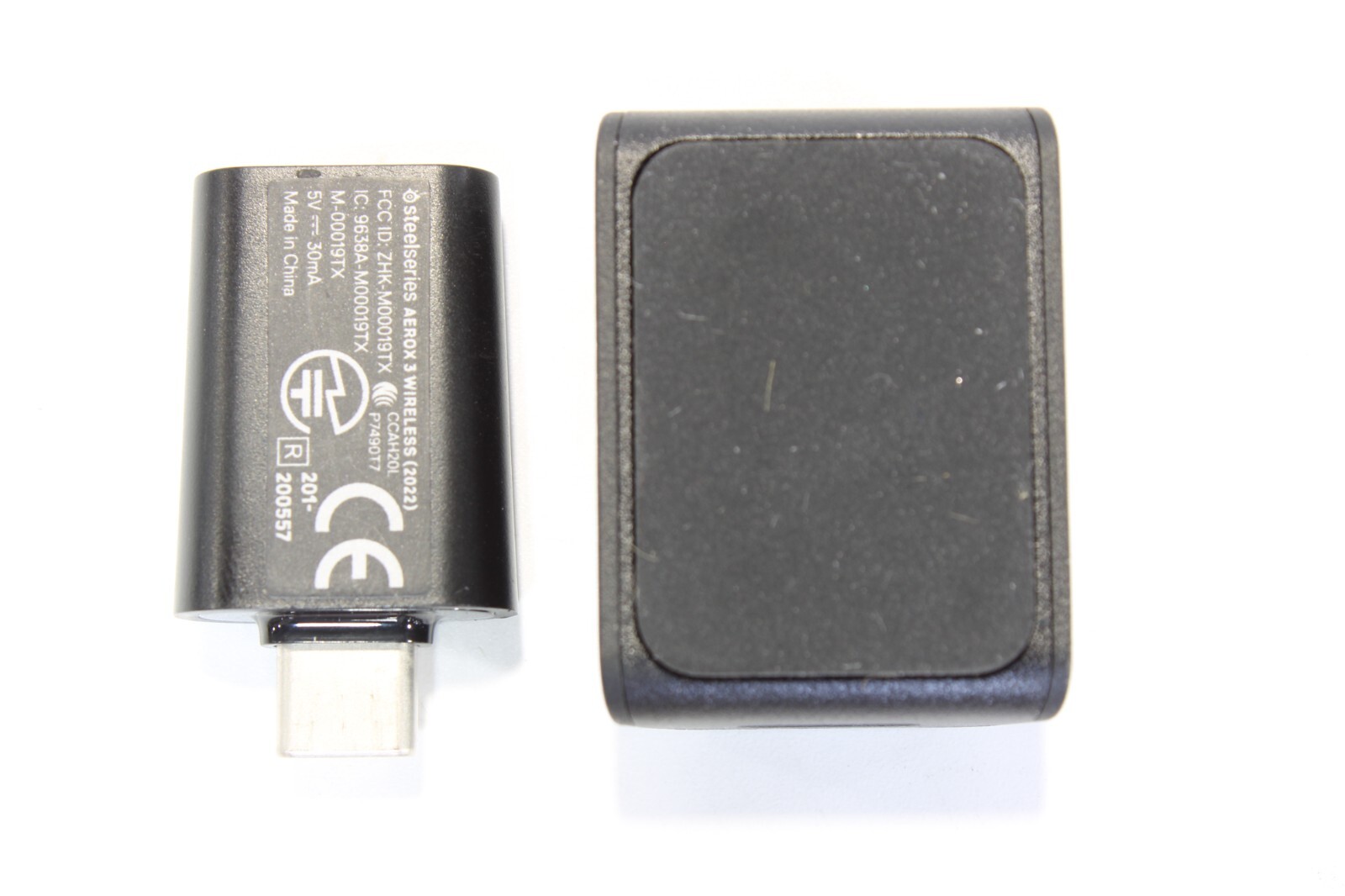 SteelSeries Aerox 3 Wireless Dongle & USB-C To USB-C Adapter Only (M-00019TX)