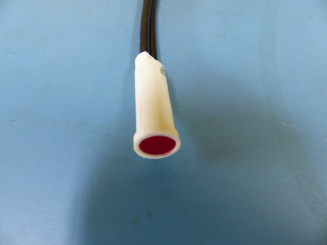 SOLICO 2135-1-10-20110 Qty of 5 per Lot RED INDICATOR LIGHTS WITH LEADS