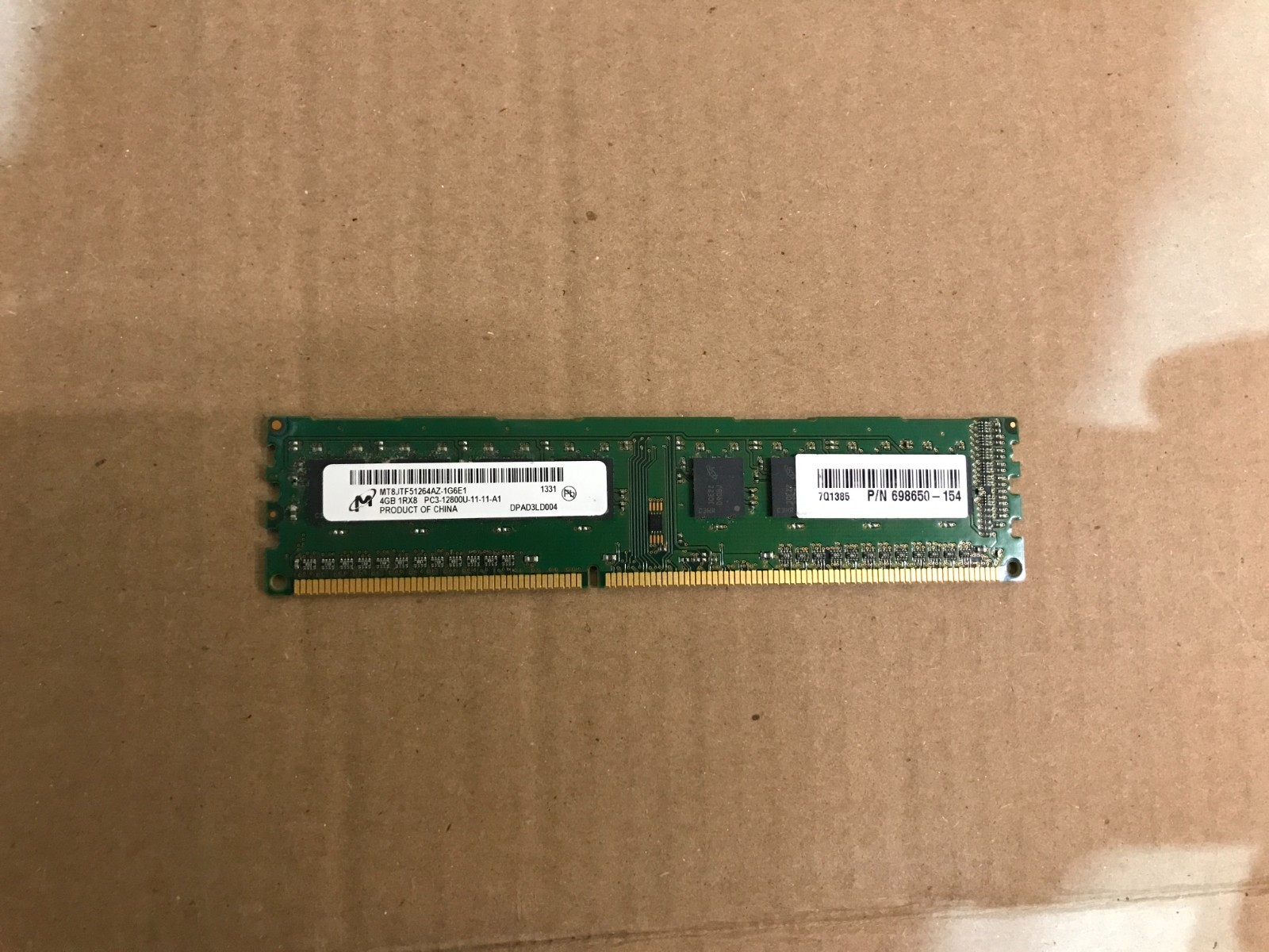 SK hynix 4GB 2Rx8 PC3-12800U-11-11-A1 DDR3 DIMM Desktop Memory MT8JTF51264AZ /