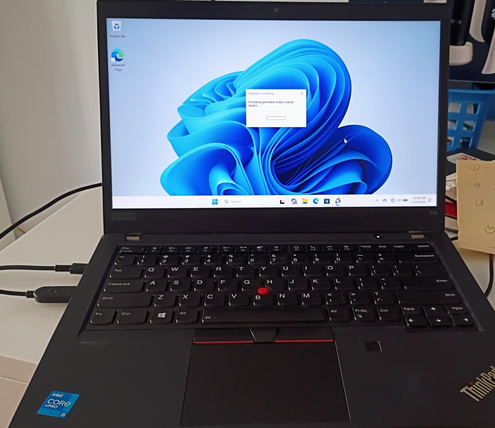 Lenovo ThinkPad T14 Gen2i Intel i5-1145G7 16GB 500GB Win 11 Pro. Please read!