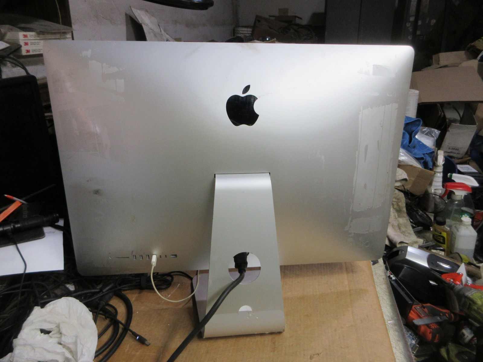 Apple iMac 27″ 5K Retina 2020 i5 3.3GHz, 16 GB RAM, 2TB SSD,GPU 5300 4GB OS X