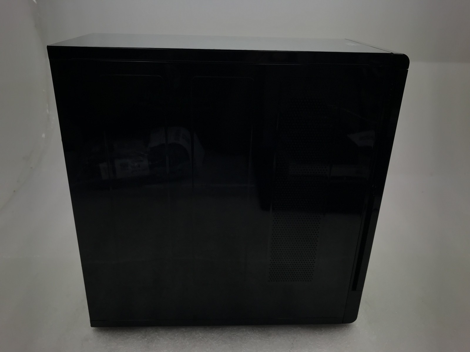 Sans Digital ST-SAN-TR8UT+NC TowerRAID 8-Bay USB 3.0/eSATA Hardware 5 Tower