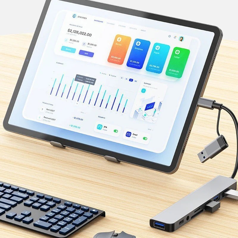 8 in 2 USB+Type C HUB Docking Station with 3.5mm Audio Adapter for Micro 1Pc