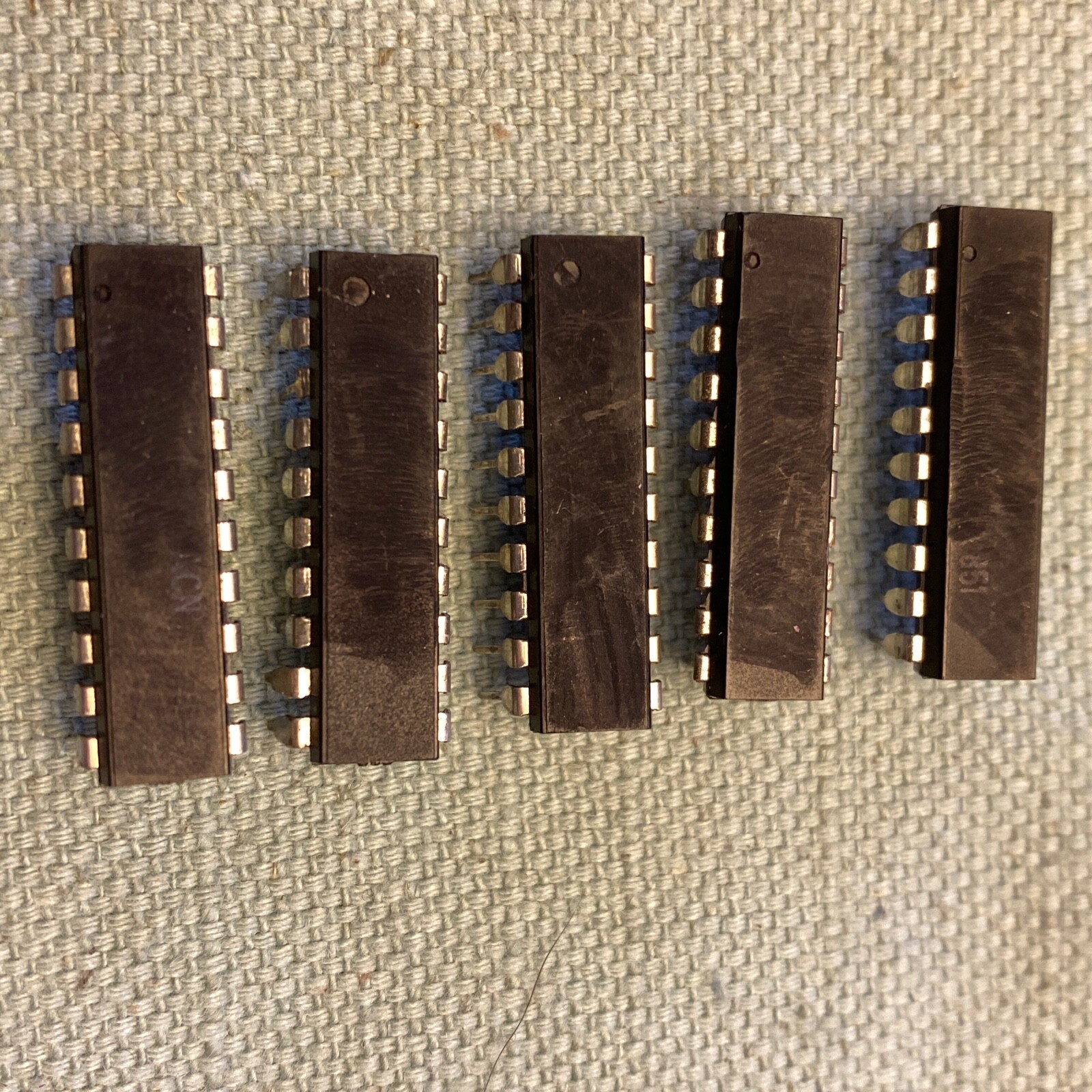 67320JXX 8524 IC Chip 20 Pin Malaysia Lot 5 Vintage PC Computer Motherboard